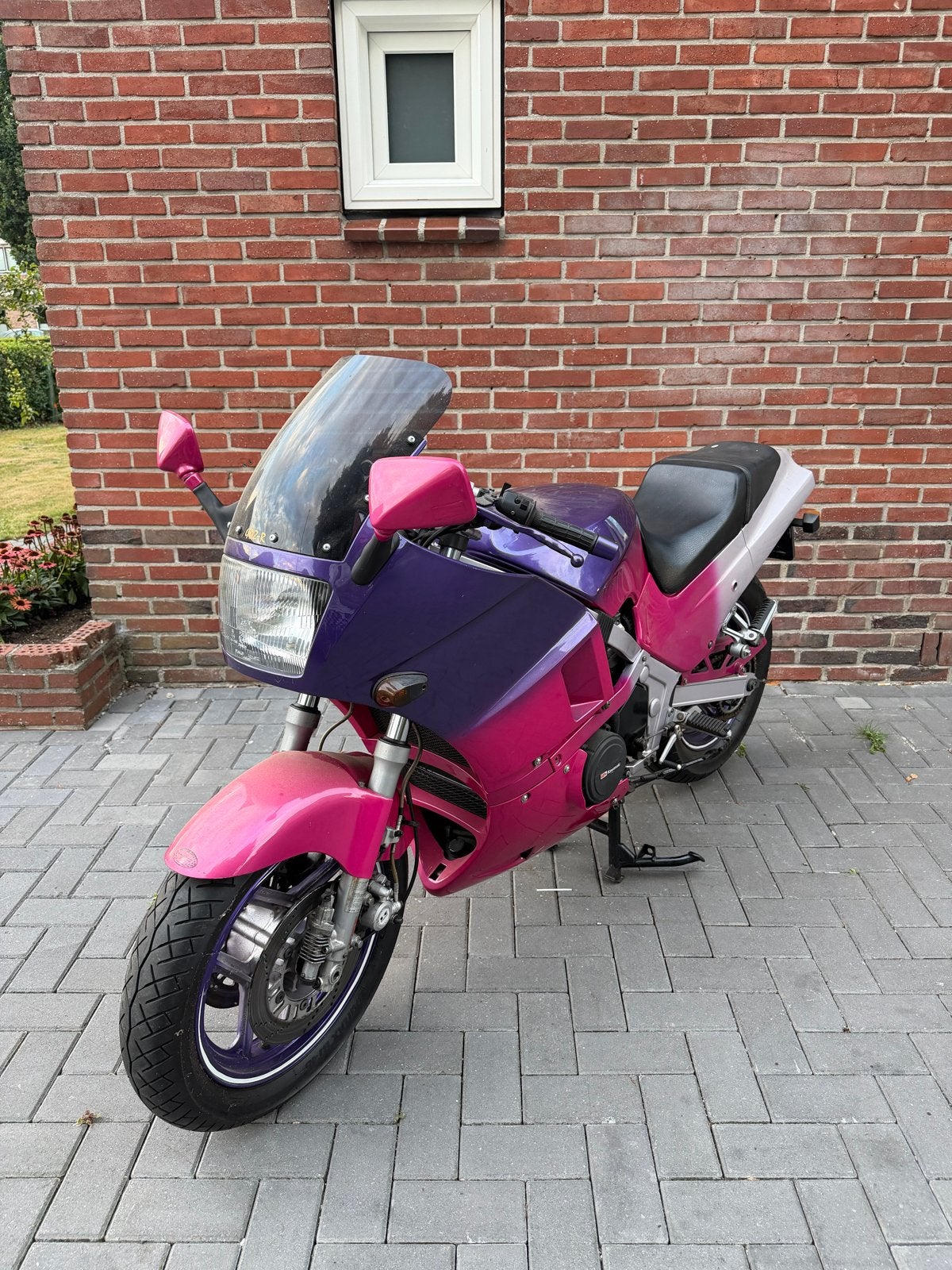 Kawasaki GPZ 600R | 1985 | Project / Opknapper, 4 cilinders, Sport, Handgeschakeld, Gebruikt
