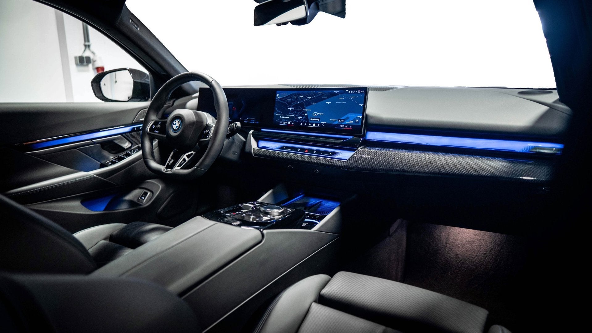 BMW 5-serie Touring 530e xDrive M-Sport Pro|Inno.Pack.|H&K|D, Auto's, 4 cilinders, 38 km/l, Zwart, Hybride Elektrisch/Benzine