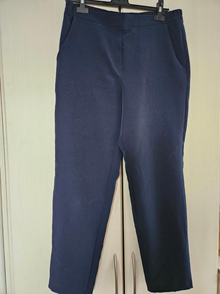 Donkerblauwe pantalon met elastische tailleband maat L, Kleding | Dames, Zwart, Maat 42/44 (L), Ophalen of Verzenden, Lang