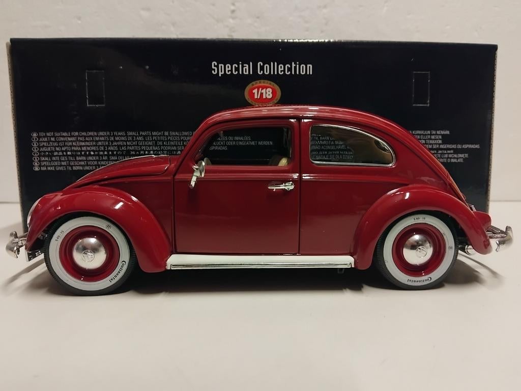 Volkdwagen Kever Beetle bordeaux 1955 Bburago metal 1:18 KRD, Hobby en Vrije tijd, Modelauto's | 1:18, Ophalen of Verzenden, Zo goed als nieuw