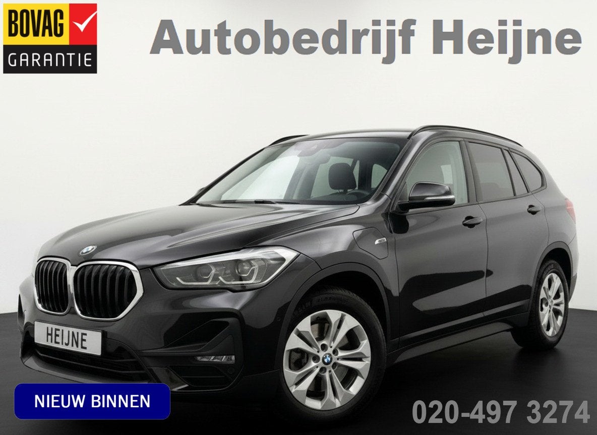 BMW X1 xDrive25e [PHEV] 221PK AUT. BUSINESS CAMERA/NAVI/HEAD, Auto's, BMW, 12 maanden, Gebruikt, Zwart, Zwart