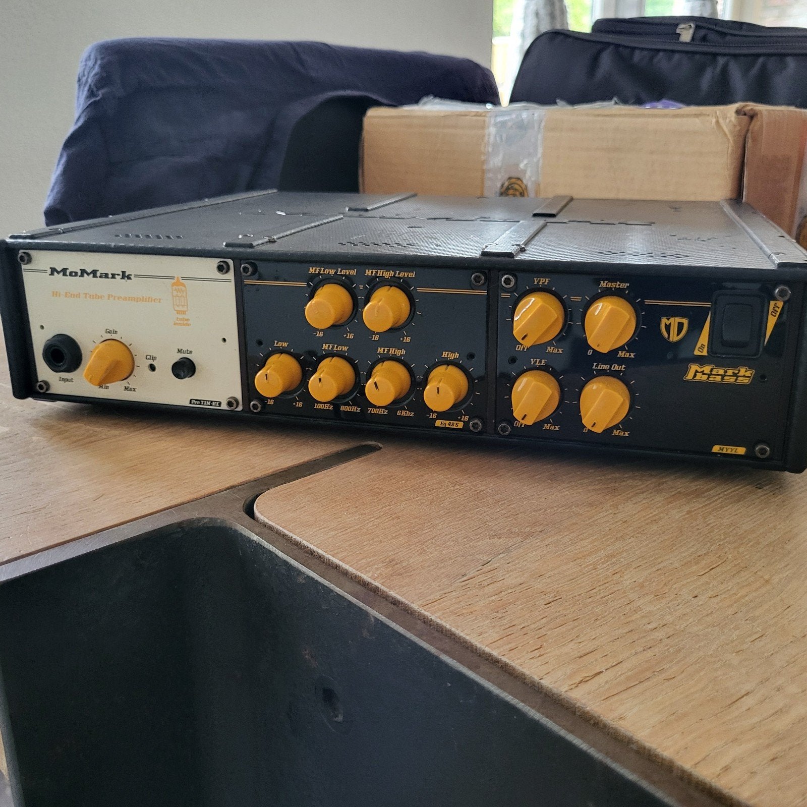 Markbass Momark 800 Tube/HE, Ophalen of Verzenden, Zo goed als nieuw, 100 watt of meer