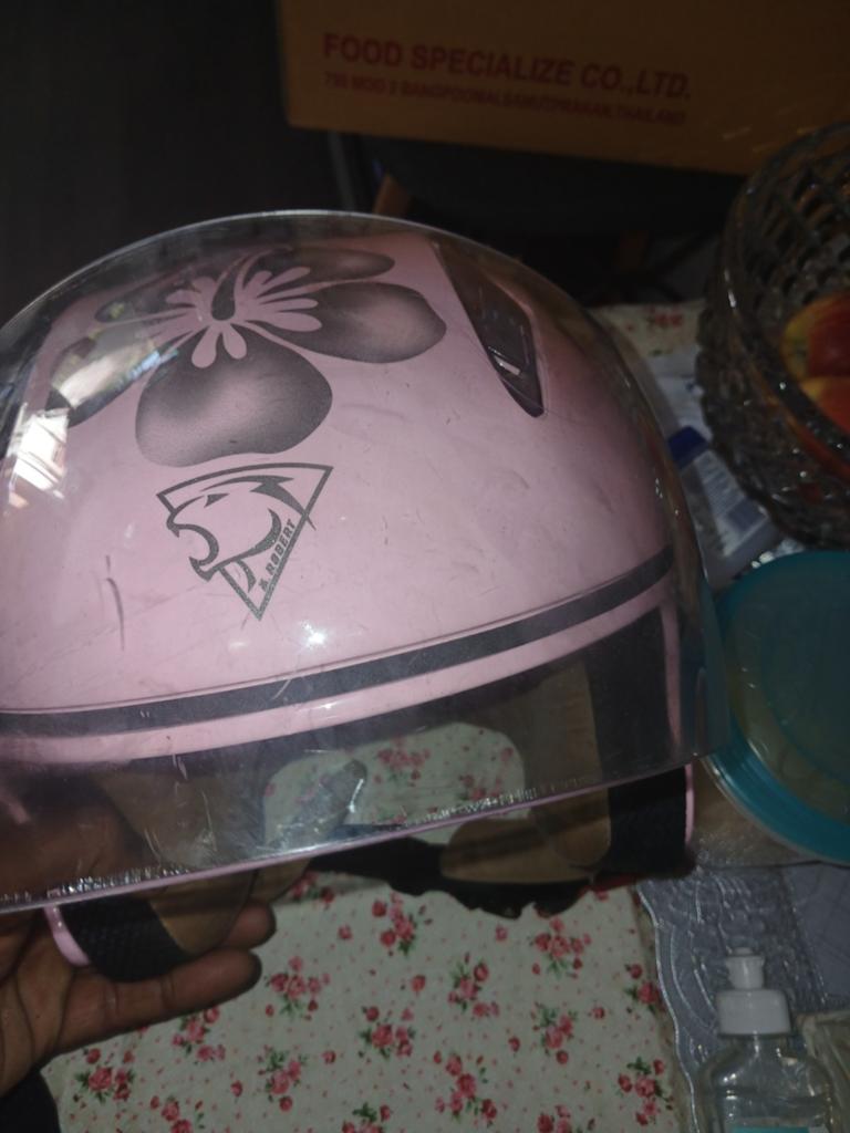 Goed onderhouden motorhelm - Klaar voor gebruik!, Ophalen of Verzenden, Brand_Overige merken