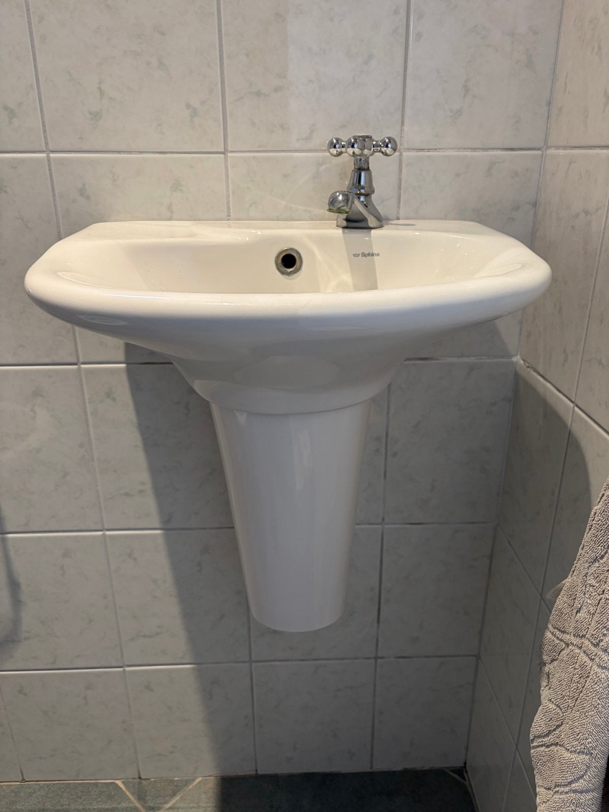 Witte Sphinx handwasbakje voor toilet met kraan en sifonzuil, Ophalen, Gebruikt, Wastafel