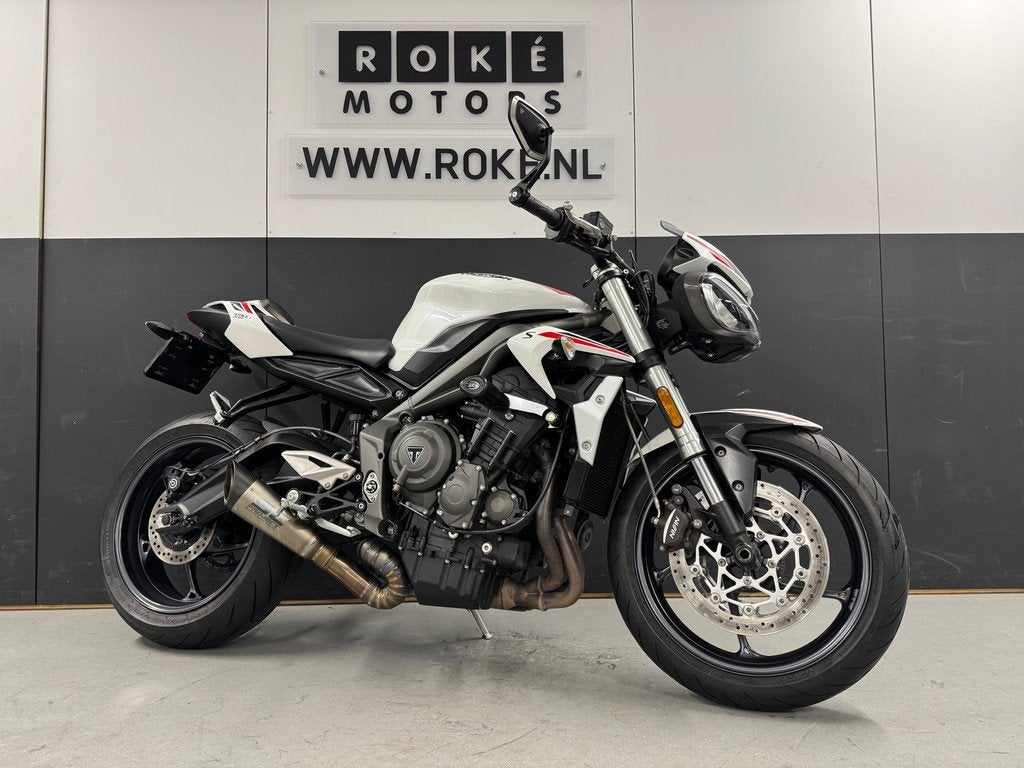 Triumph STREET TRIPLE S A2 (bj 2022), Motoren, Motoren | Triumph, Naked bike, 660 cc, Bedrijf