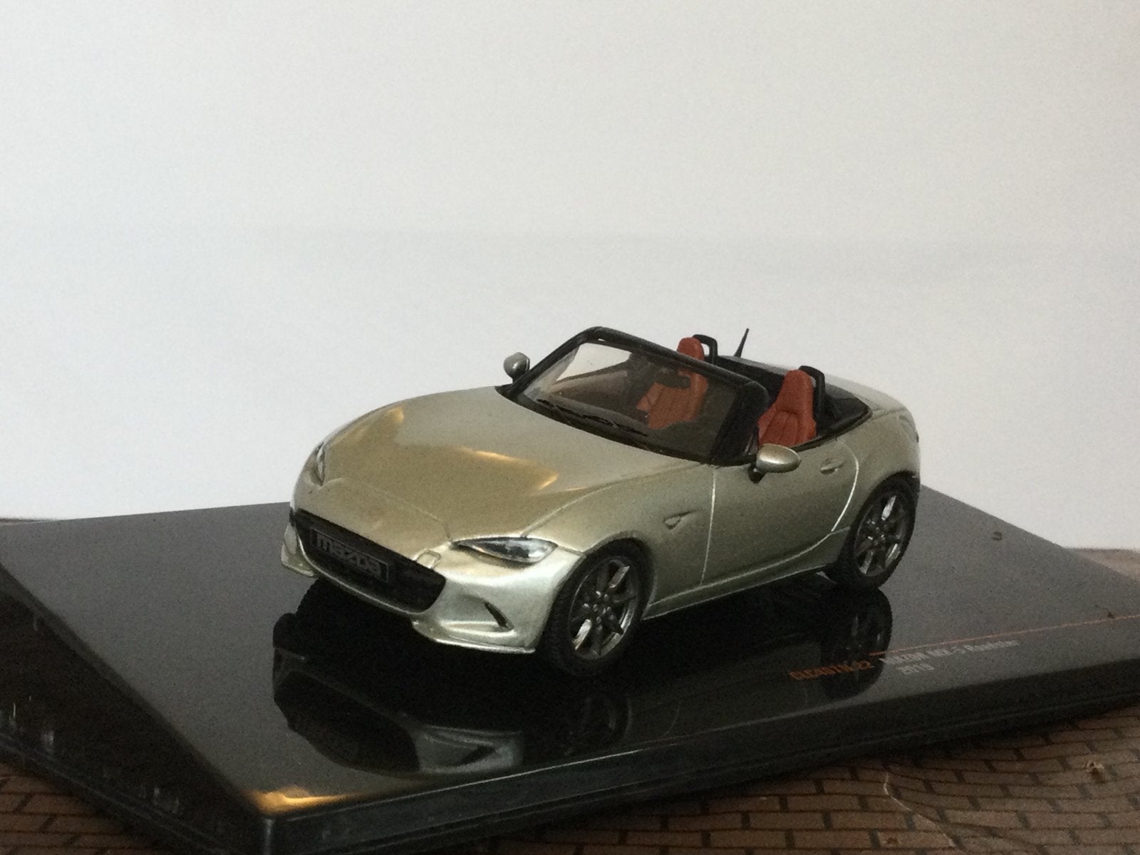 Mazda MX-5 Roadster 2019 Silver Ixo Models 1:43, Ophalen of Verzenden, Zo goed als nieuw, Auto, Overige merken