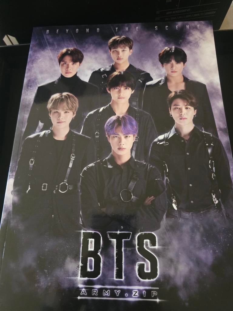 BTS Army Membership Kit - Exclusieve Fanartikelen, Verzamelen, Muziek, Artiesten en Beroemdheden, Zo goed als nieuw, Overige typen