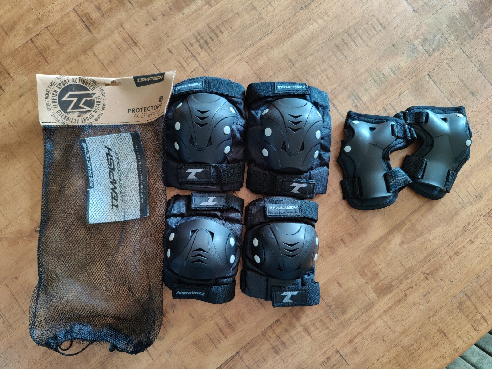 Tempish Beschermset voor Inline Skates, Ophalen of Verzenden, Gebruikt, Bescherming, Overige merken