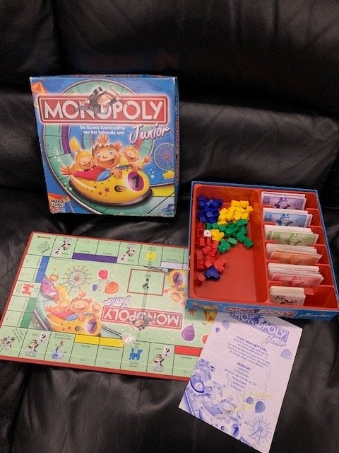 Monopoly Junior Compleet, Een of twee spelers, Ophalen of Verzenden, Zo goed als nieuw, Parker