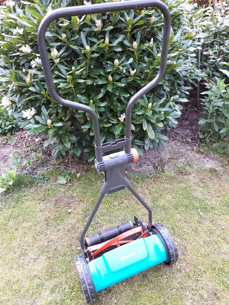 Gardena hand grasmaaier, Tuin en Terras, Grasmaaiers, Ophalen, Gebruikt, Handgrasmaaier, 30 t/m 39 cm