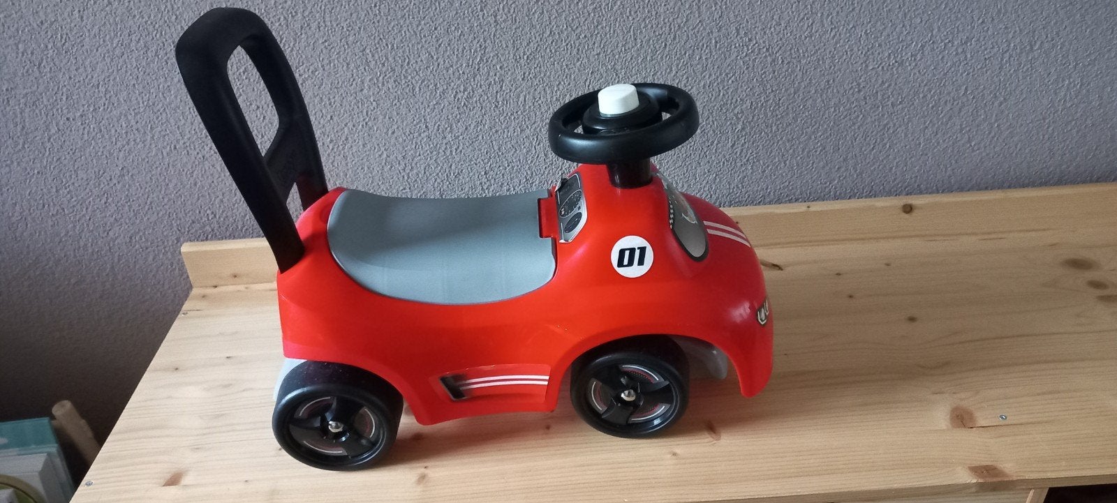 Smoby Loopauto met opbergvakje - Rood, Ophalen, Gebruikt, Loopvoertuig