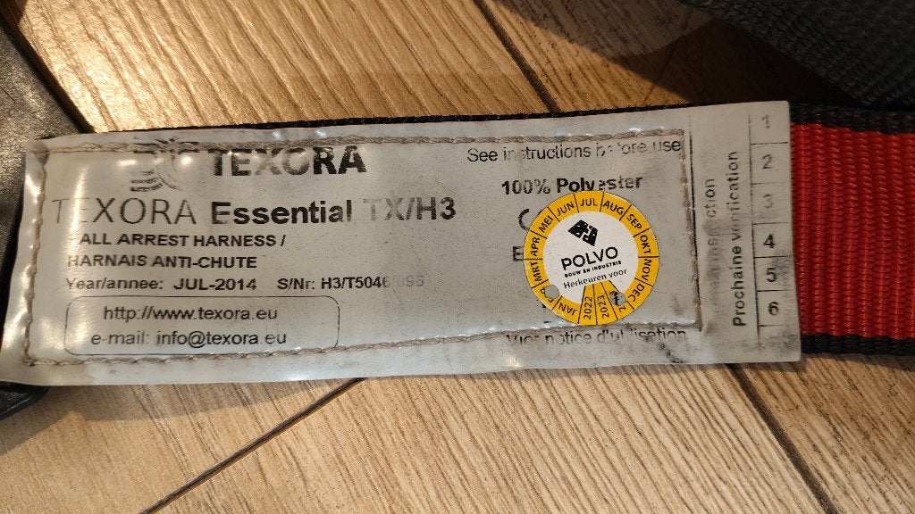 harnas Hexora  15 euro, Ophalen of Verzenden, Zo goed als nieuw
