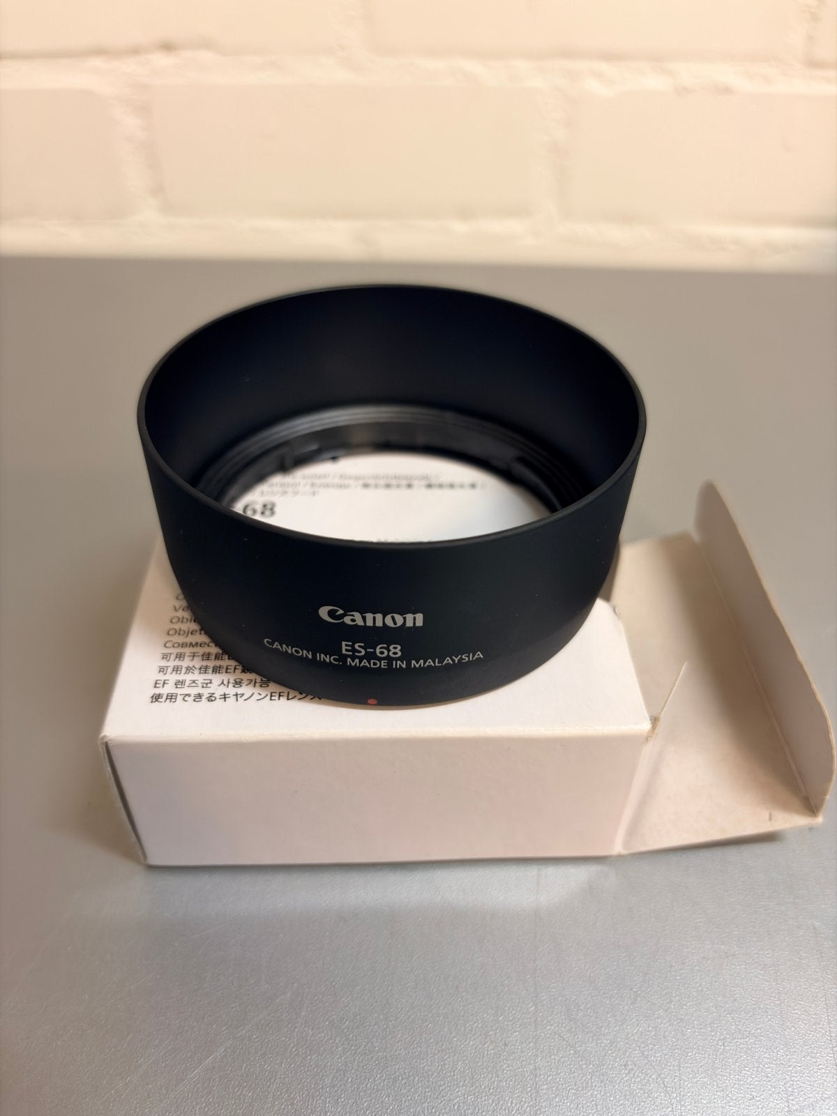Canon ES-68 zonnekap voor EF50mm f/1.8 STM lens - Nieuw in d, Audio, Tv en Foto, Fotografie | Professionele apparatuur, Nieuw