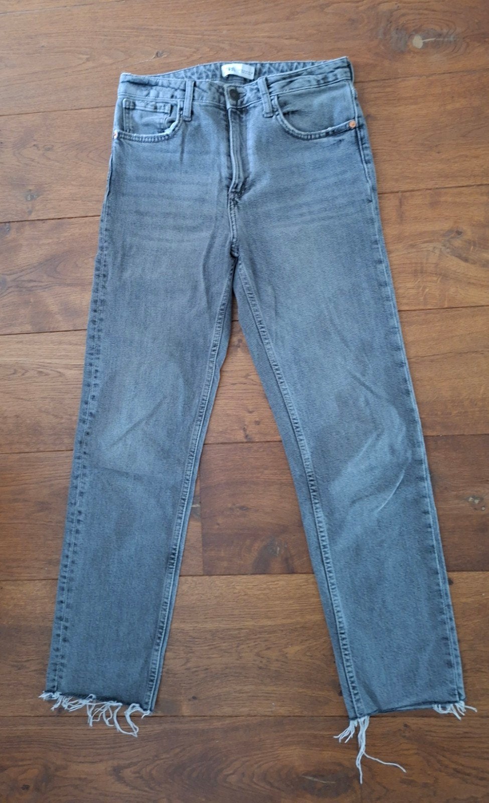 Zara grijze jeans met rechte pijpen - maat W28, Zara, Ophalen of Verzenden, Zo goed als nieuw, W28 - W29 (confectie 36)