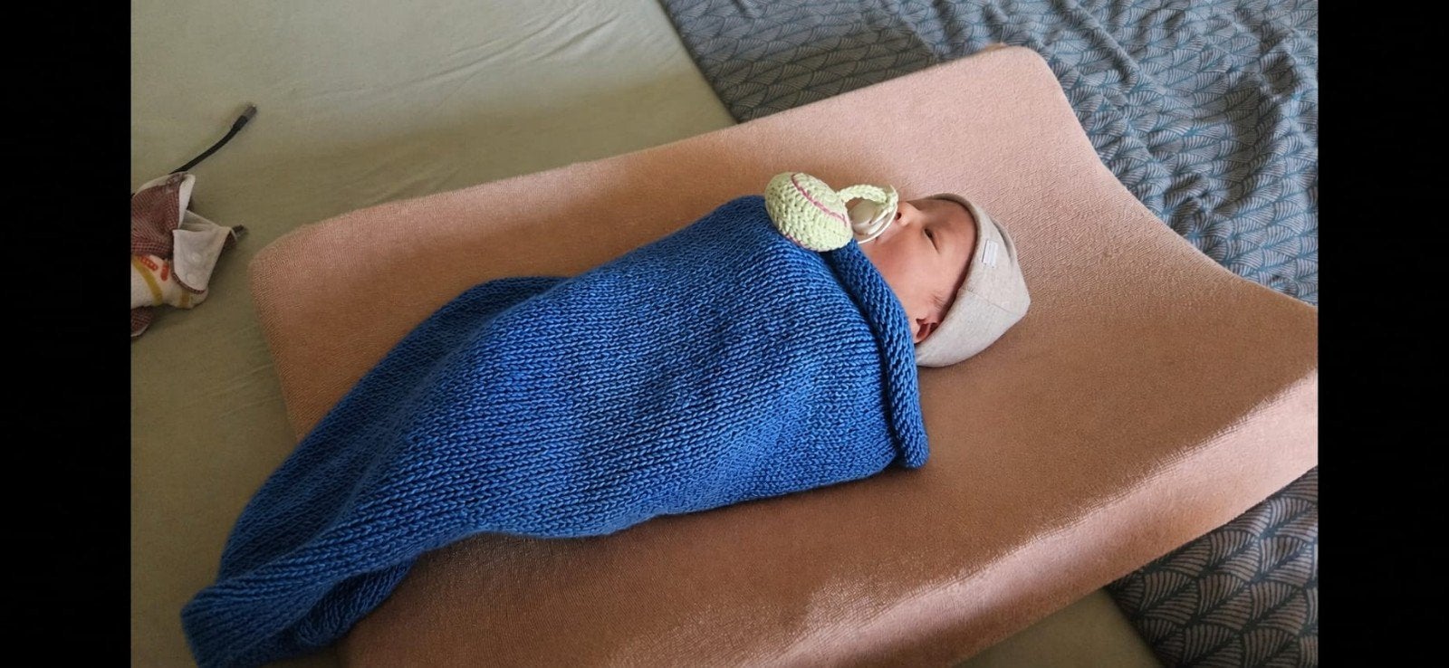 Handgebreide cocoon van 100% merinowol, Bakerzak of Bakerdoek, Ademend, Nieuw, Blauw
