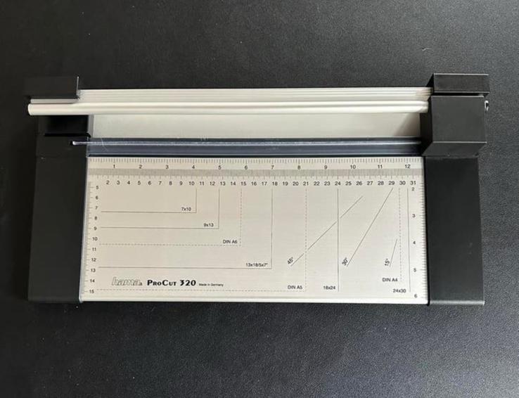 Papiersnijder hama professional pro cut 320, Diversen, Schrijfwaren, Ophalen of Verzenden, Zo goed als nieuw