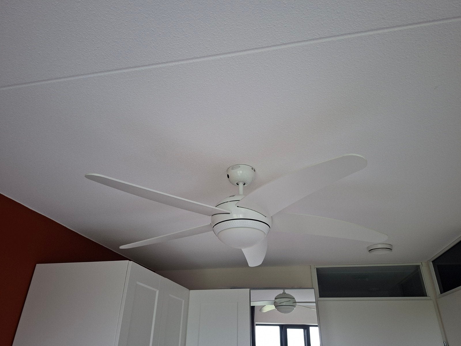 Westinghouse plafondventilator met lamp, Met afstandsbediening, Ophalen, Zo goed als nieuw, Wit