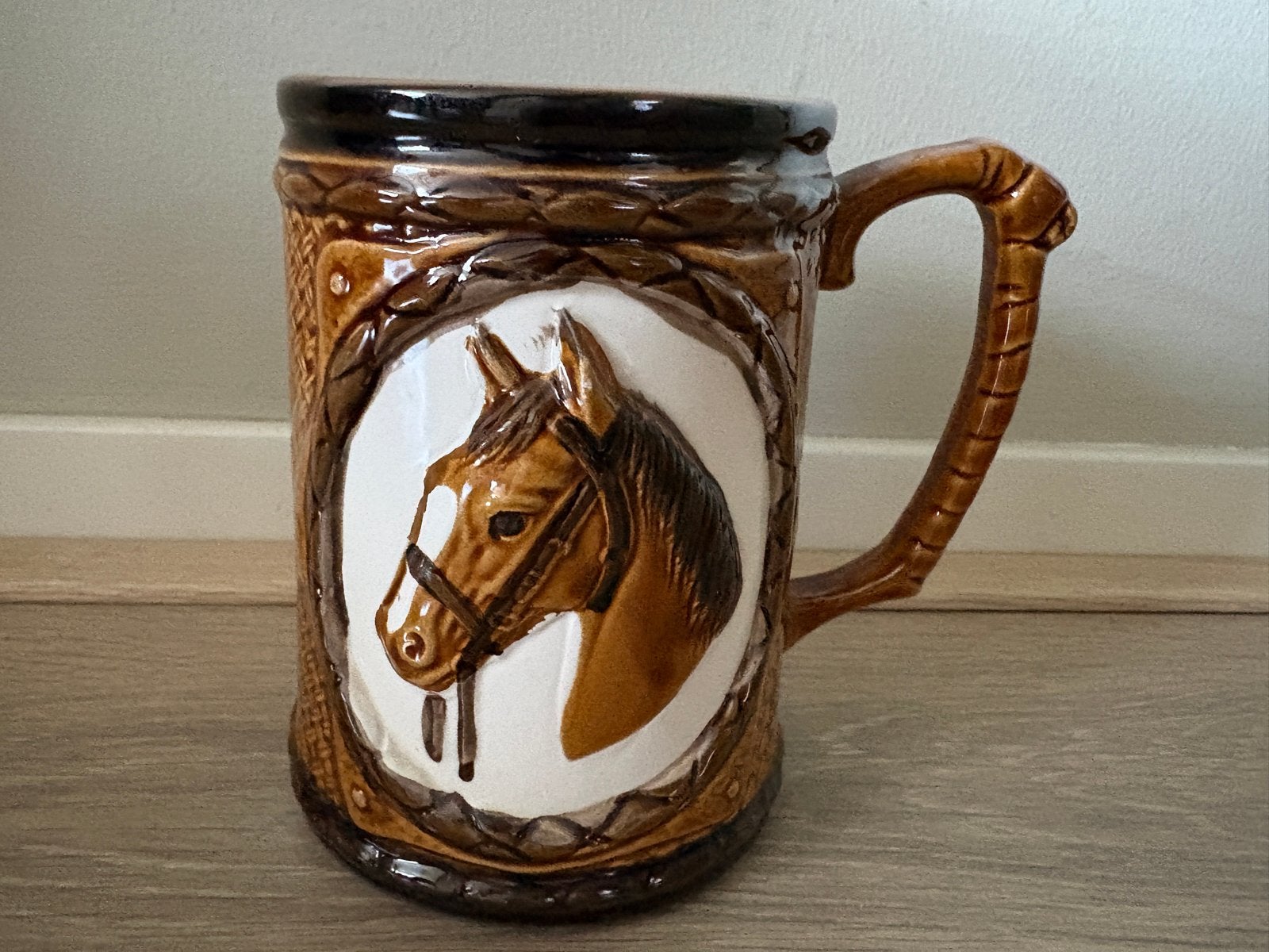 Vintage Bierpul met Paardenmotief - Keramiek, Ophalen of Verzenden