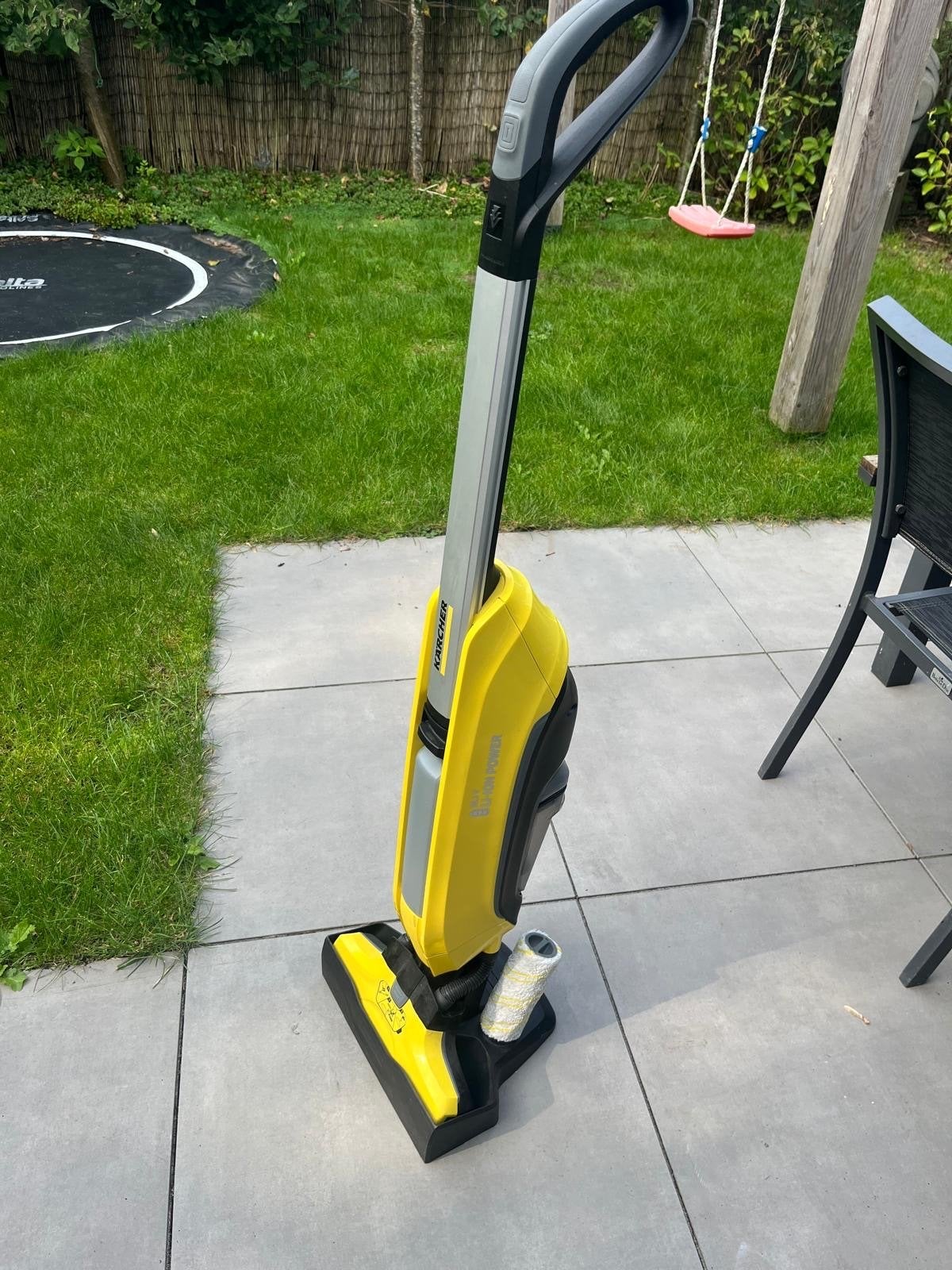 Kärcher FC 5 Cordless Yellow - 4 jaar oud, weinig gebruikt, Ophalen, Zo goed als nieuw, Draadloos, Vloerreiniger