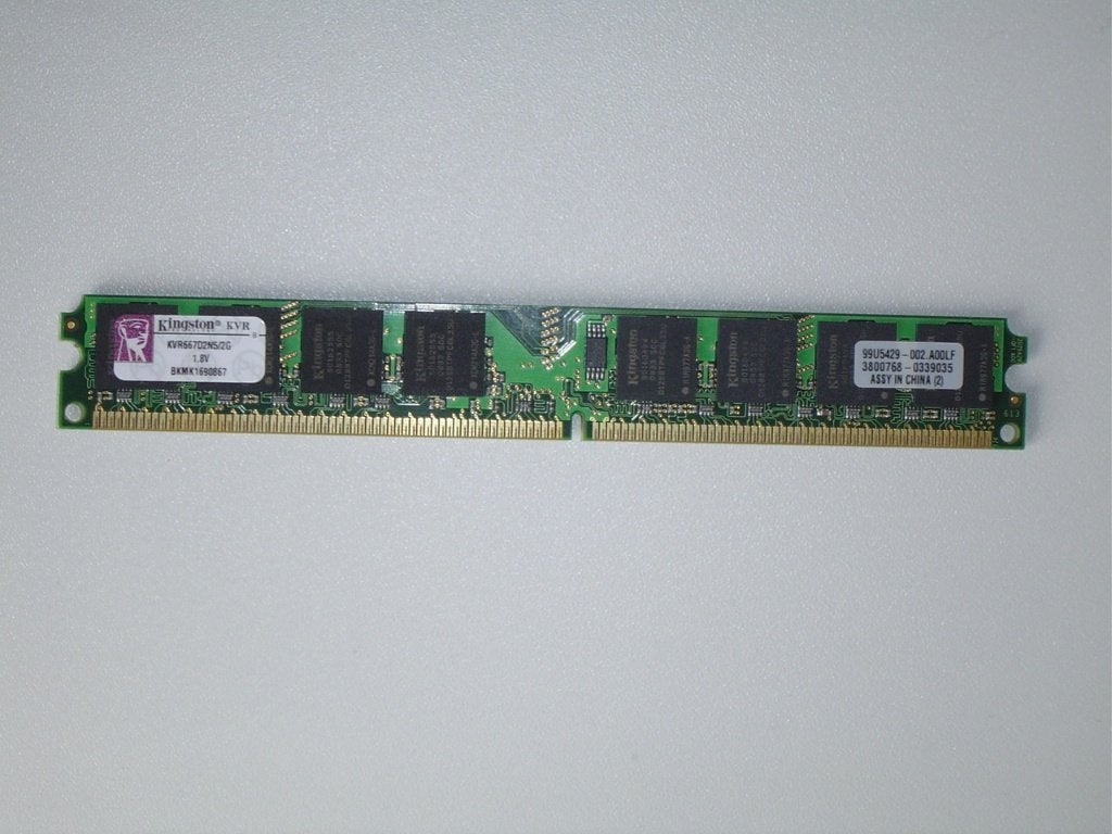 2 Gb Kingston DDR2 KVR667D2N5/2G 1,8 V memor, Gebruikt, Ophalen of Verzenden, DDR2, Desktop