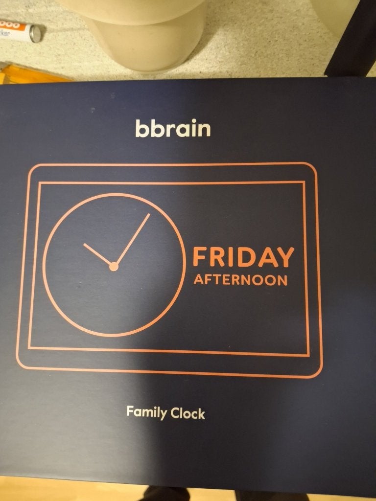 Bbrain Family Clock - Dementieklok - Kalenderklok, Huis en Inrichting, Overige typen, Ophalen of Verzenden, Zo goed als nieuw