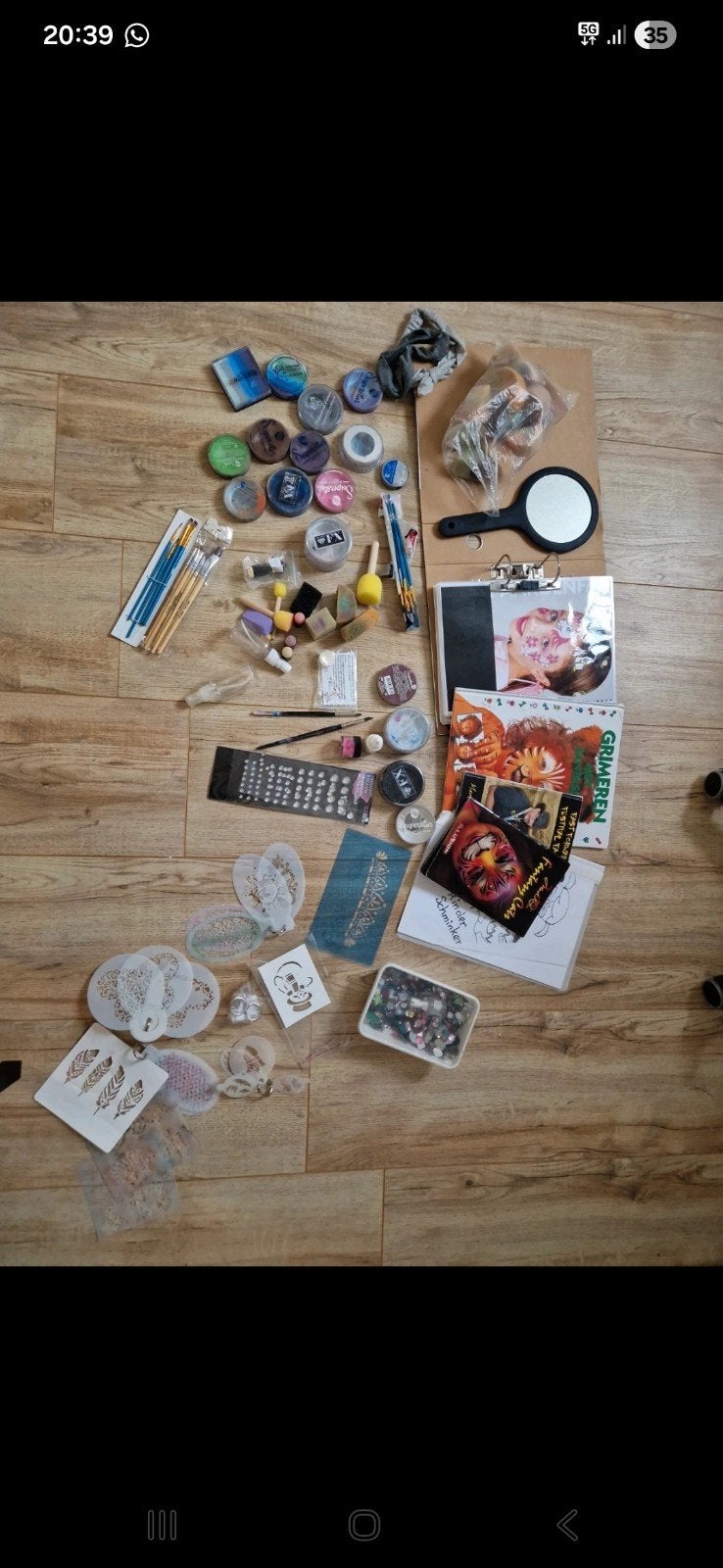 Complete grimeerset: schmink, penselen, sjablonen en meer, Ophalen of Verzenden, Gebruikt, Overige typen