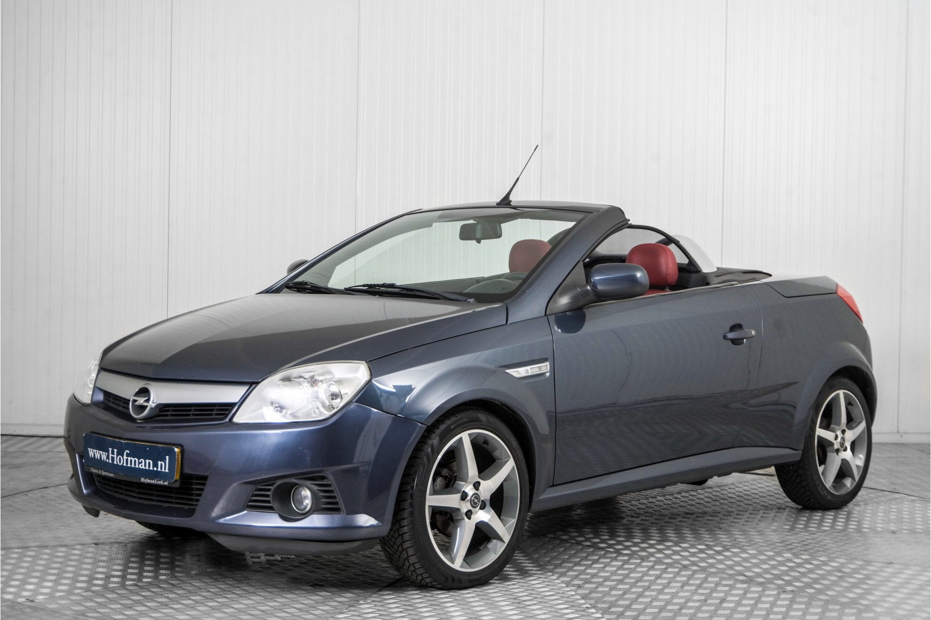 Opel Tigra TwinTop 1.4-16V Enjoy (bj 2006), Auto's, Opel, Voorwielaandrijving, Gebruikt, 4 cilinders, Cabriolet