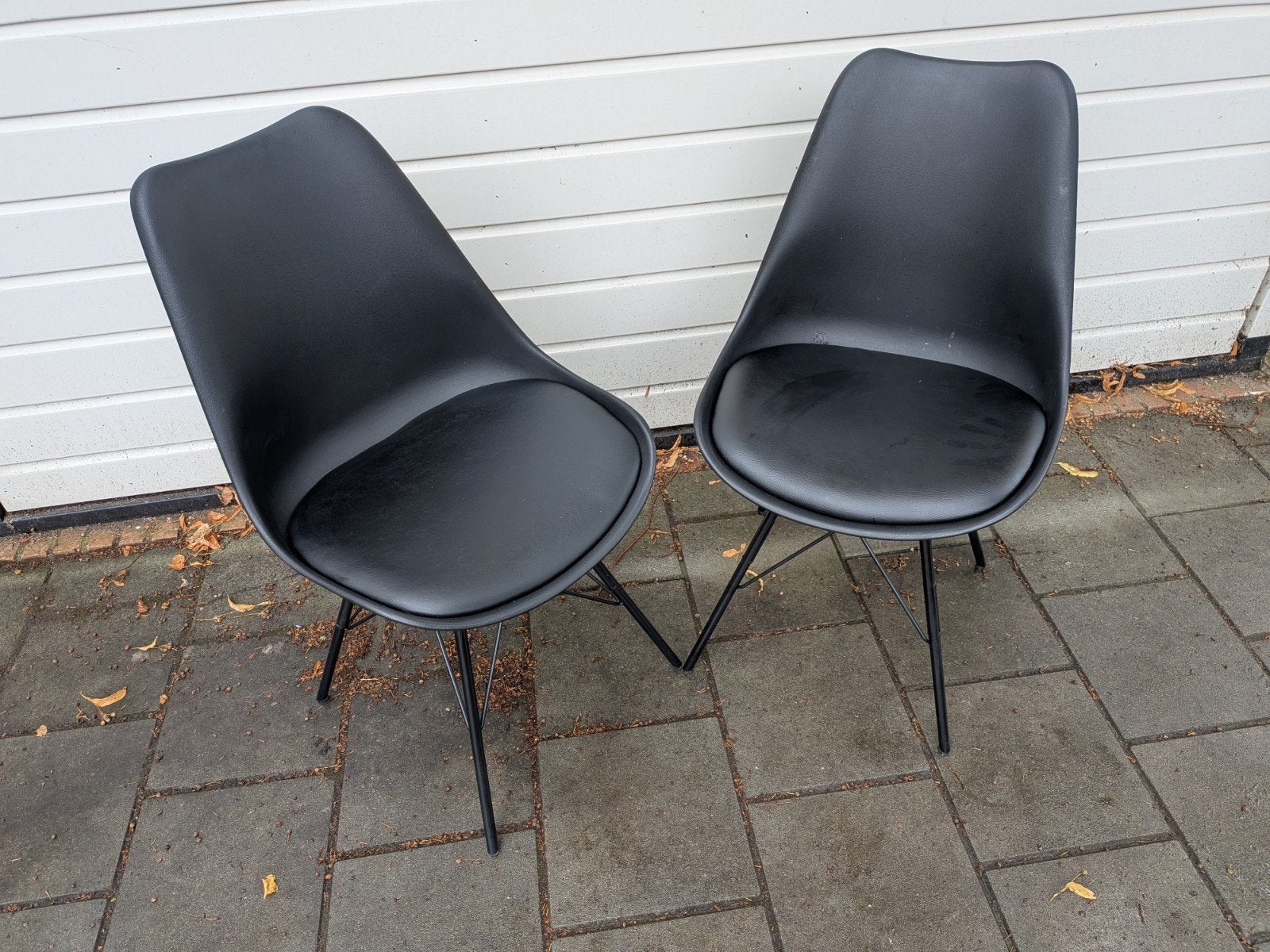 2 Zwarte stoelen stoeltjes zitje, Ophalen, Zwart, Twee