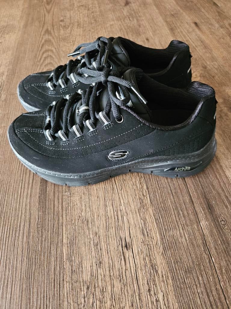 Skechers arch fit maat 36, Skechers, Zwart, Ophalen of Verzenden, Sneakers of Gympen