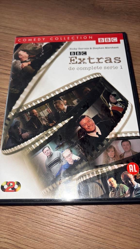 Extras: de complete serie / seizoen 1 met Ricky Gervais., Cd's en Dvd's, Vanaf 12 jaar, Ophalen of Verzenden, Zo goed als nieuw