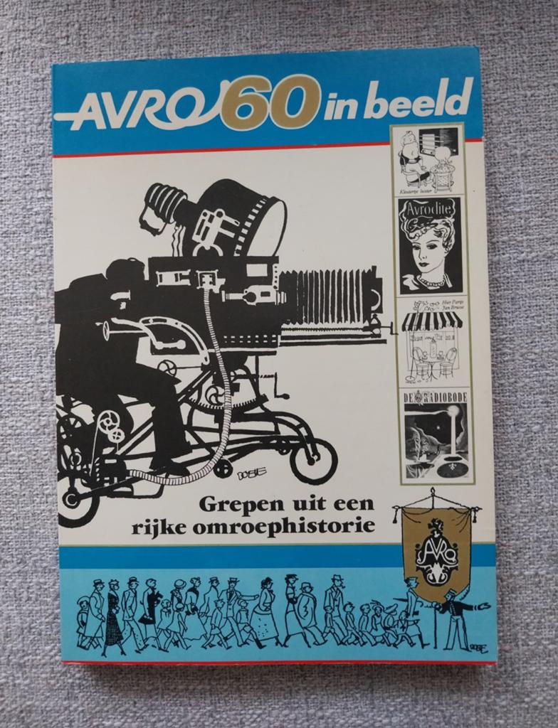 AVRO 60 in beeld - Grepen uit een rijke omroephistorie, Ophalen of Verzenden, Gelezen, Overige typen
