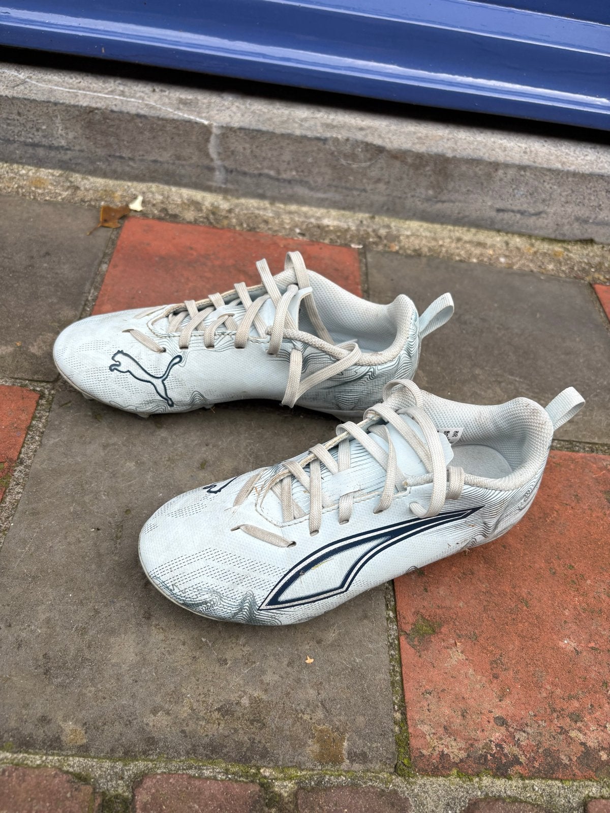 Puma voetbalschoenen - Maat 33, Ophalen of Verzenden, Zo goed als nieuw, Schoenen