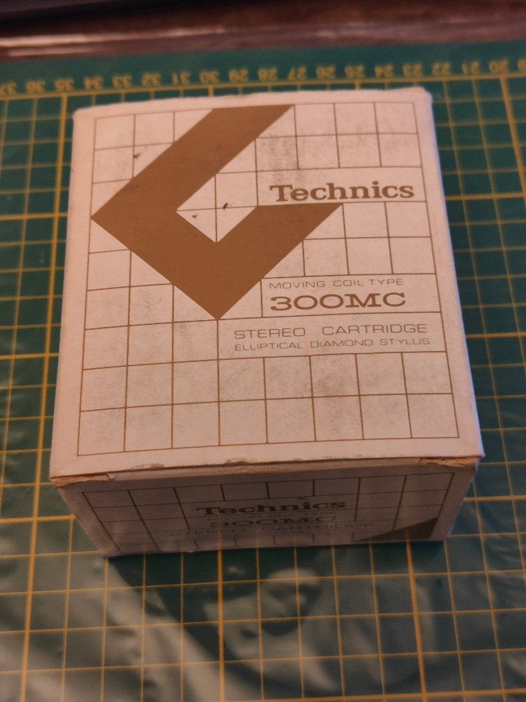 Technics 300MC, Ophalen of Verzenden, Zo goed als nieuw, Platenspeler-onderdeel, Technics