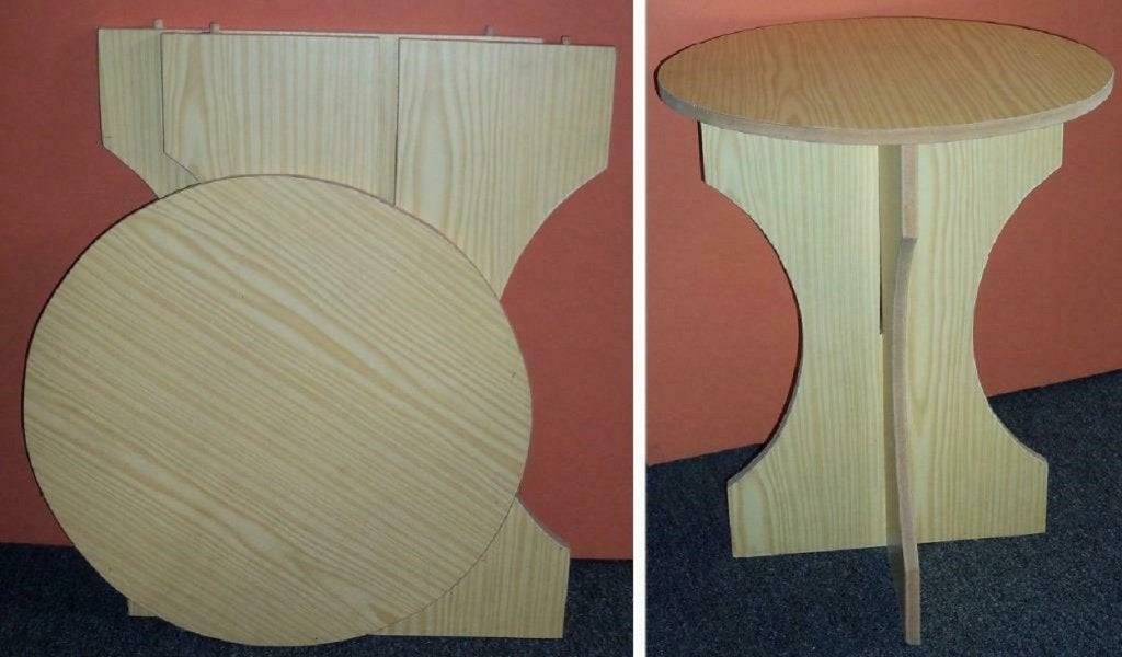 Tafel, rond, opklapbaar, 50 cm., hoog 75 cm. met glasplaat., Overige materialen, Rond, Nieuw, 75 cm of meer