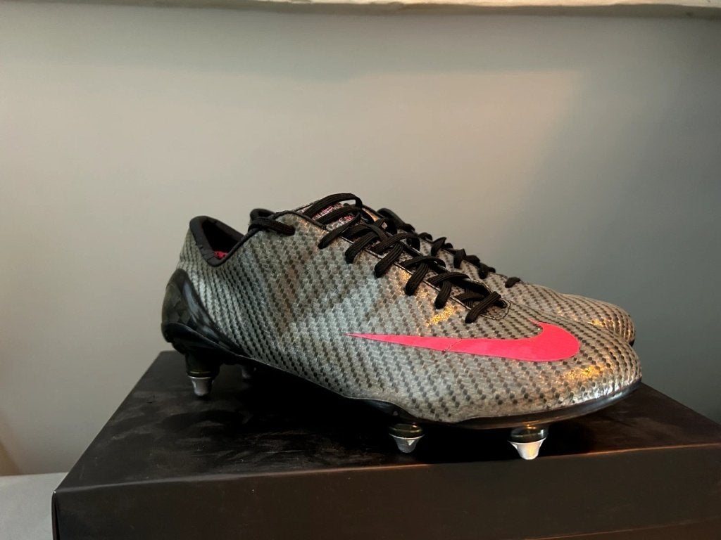 nike mercurial sl carbon fg ronaldo r9 limited editi maat 43, Gebruikt, Maat XS of kleiner, Schoenen, Ophalen of Verzenden