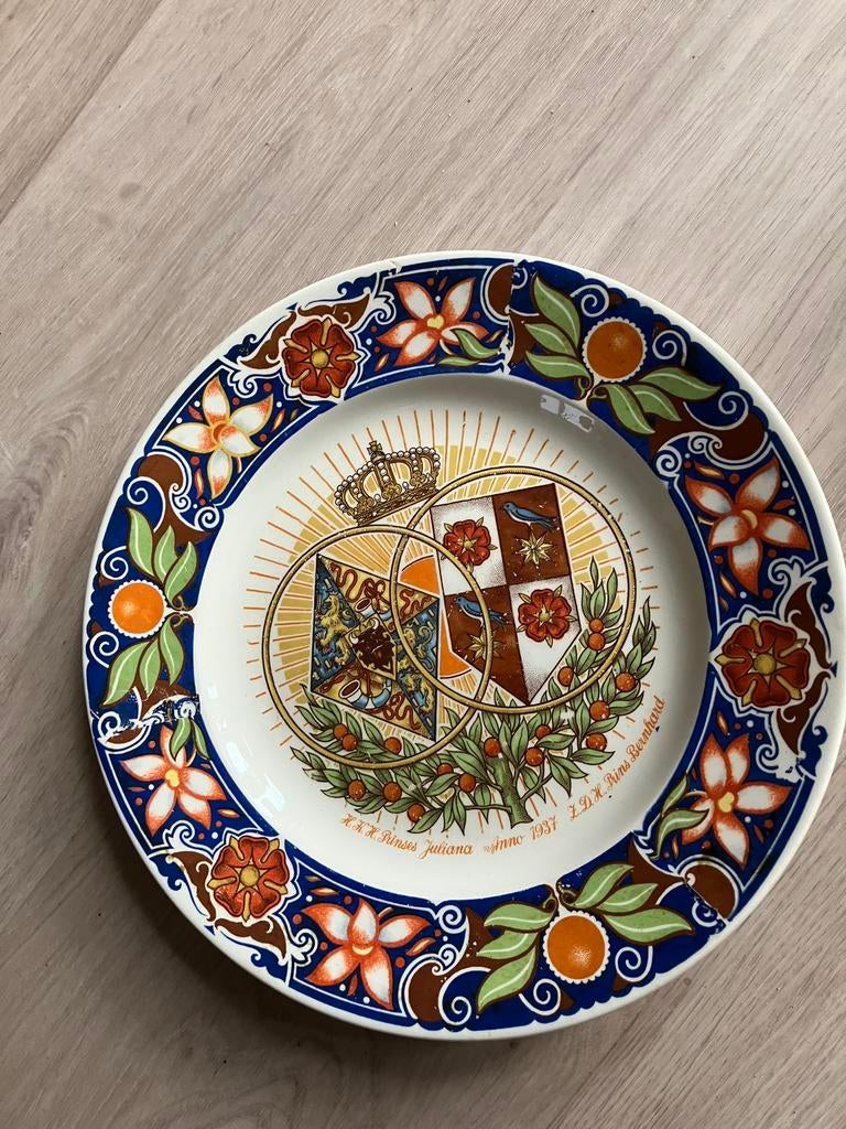 Petrus Regout bord 1937, Ophalen of Verzenden, Servies