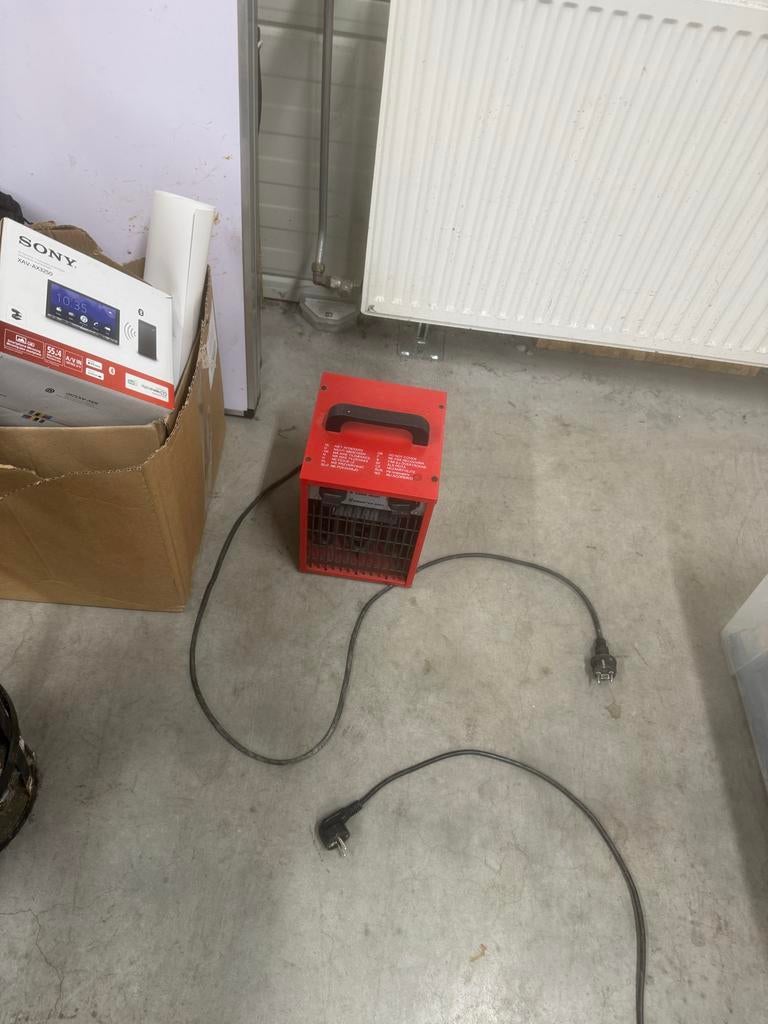 Elektrische kachel voor bijverwarming - 2000 Watt, Huis en Inrichting, Kachels, Ophalen, Gebruikt, Overige soorten, Elektrisch