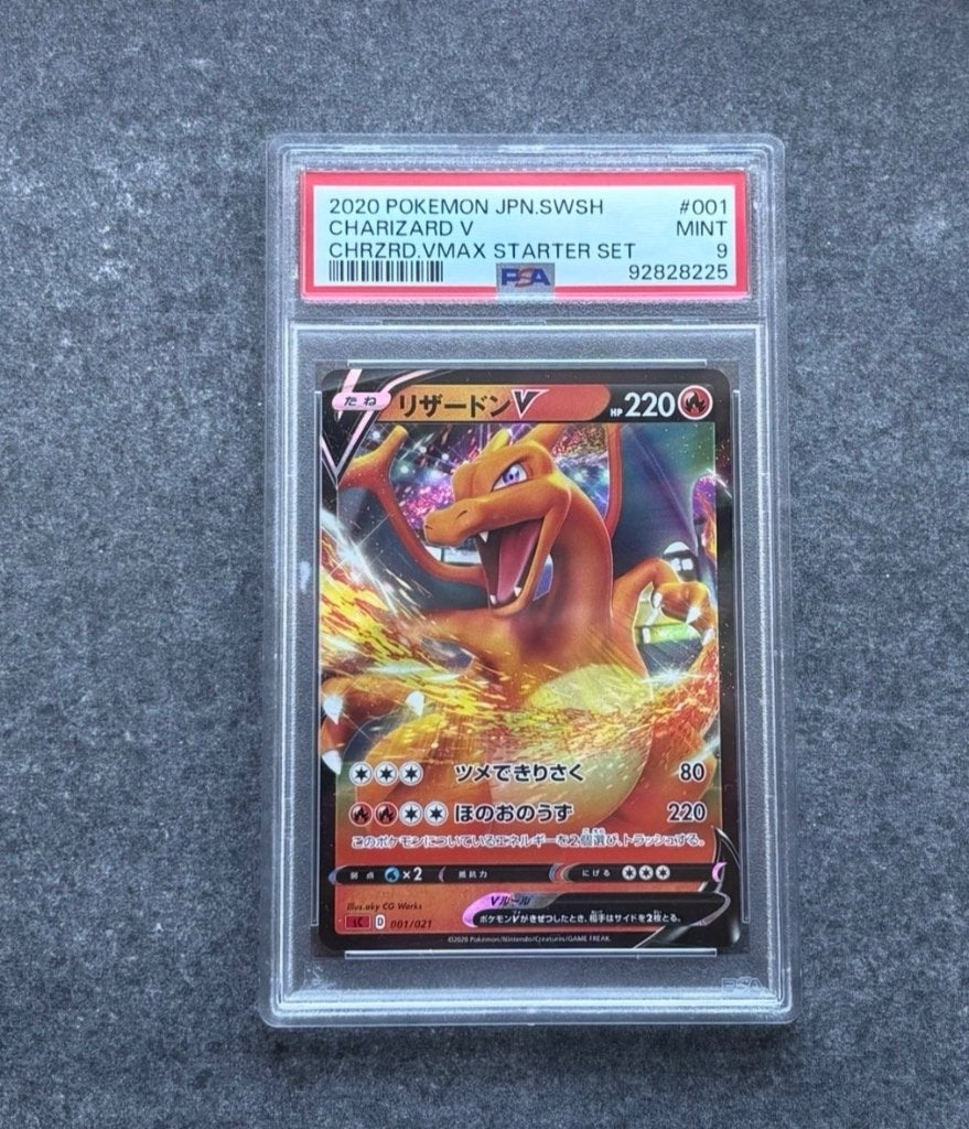 Pokémonkaart Charizard, Verzenden, Zo goed als nieuw