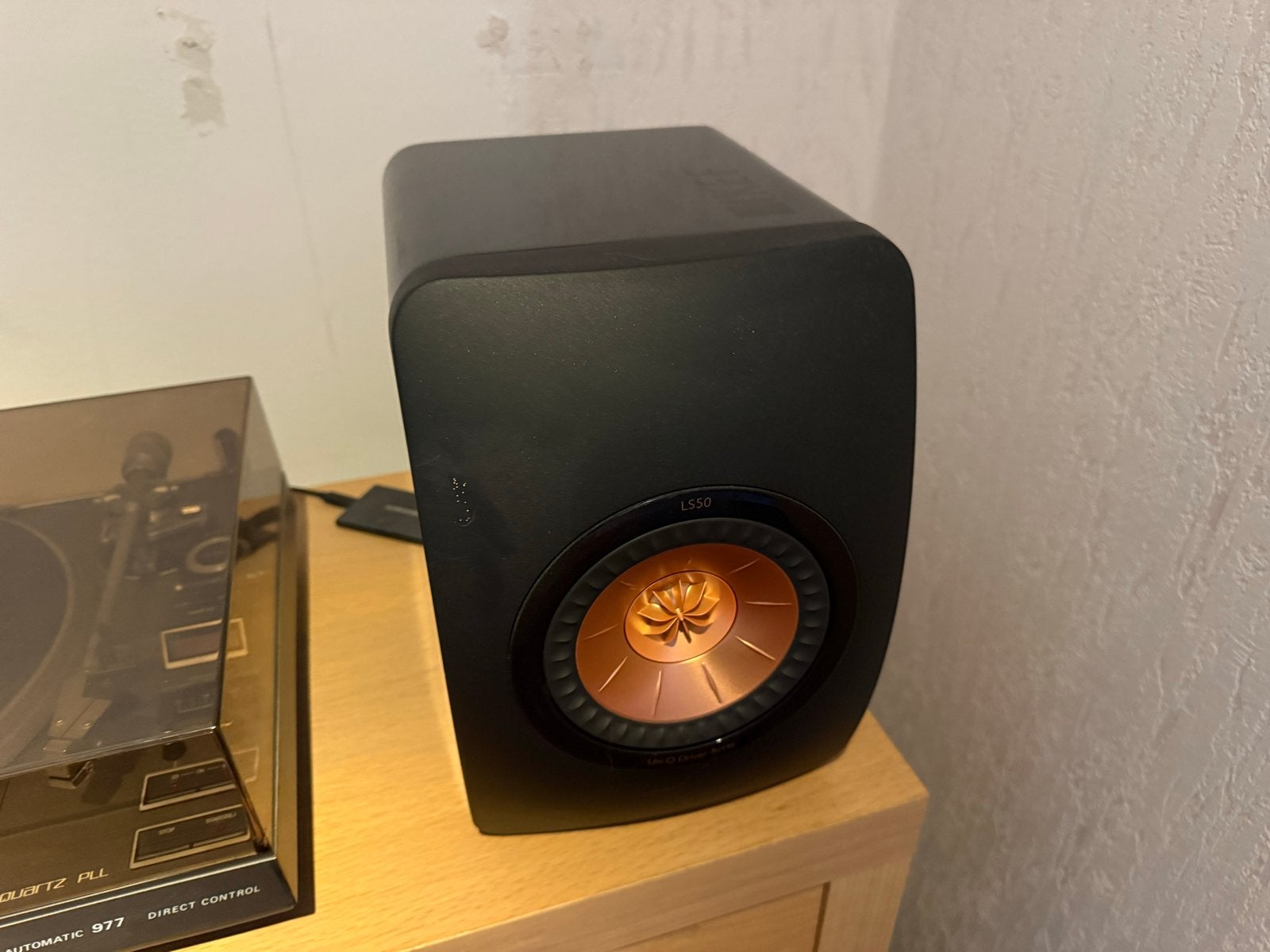 KEF LS50 Boekenplank Luidsprekers - Zwart set, Audio, Tv en Foto, Ophalen, Zo goed als nieuw, Kef, Boekenplank luidspreker