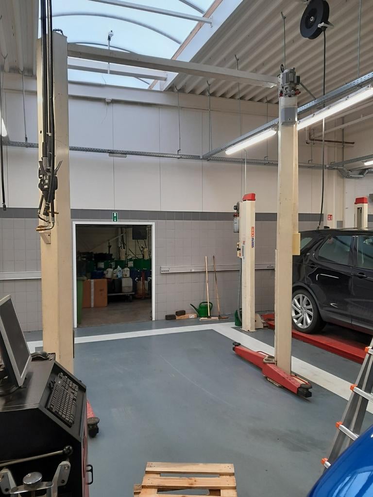 Koni Stertil KO2038 2 koloms hefbrug VERKOCHT, Ophalen