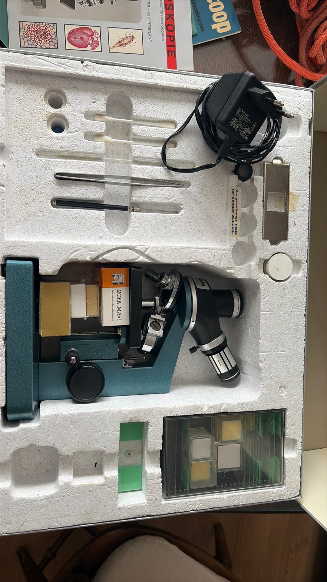 Bresser Microscoop met toebehoren en boekjes, Ophalen