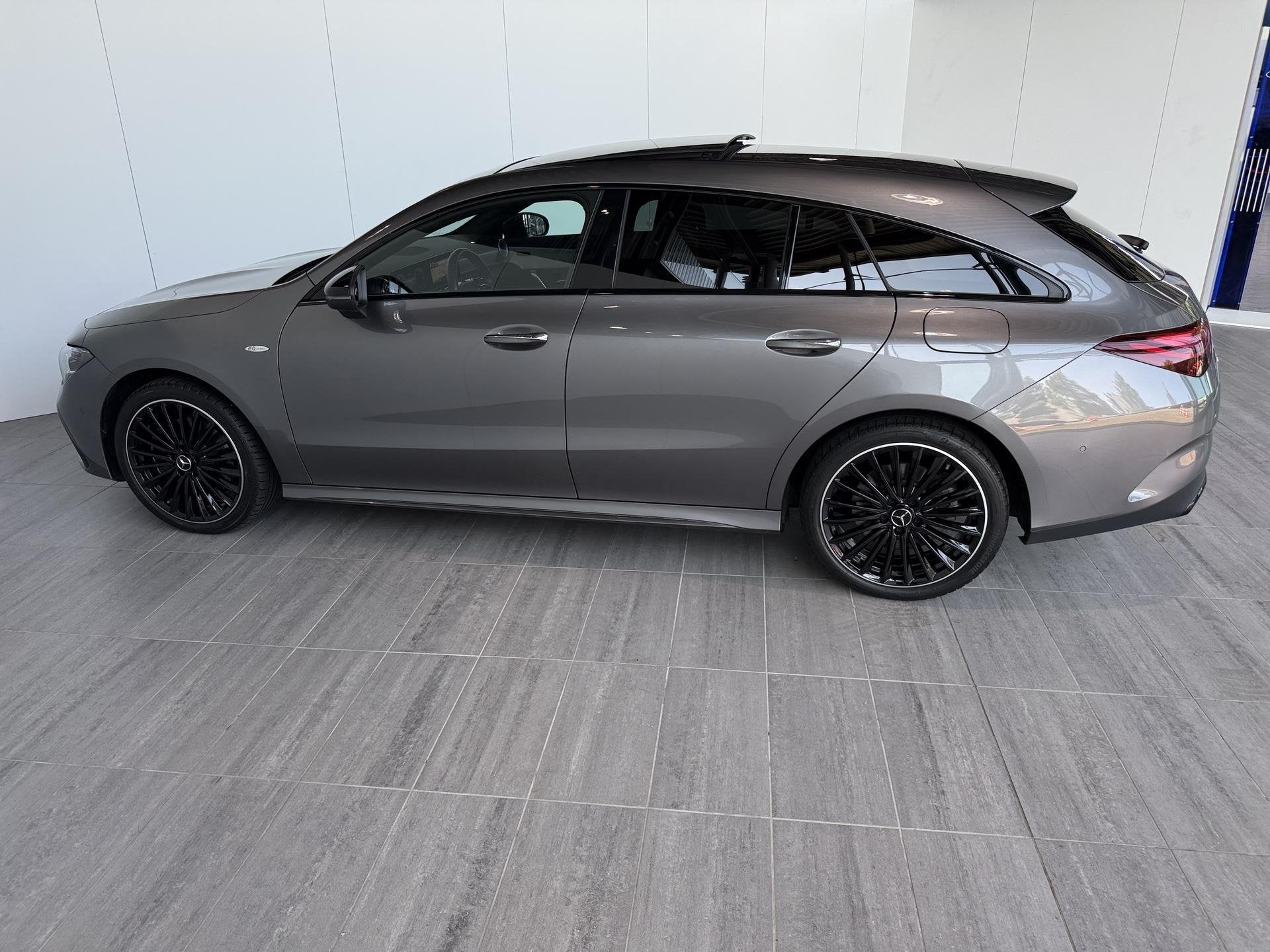 Mercedes-Benz CLA-klasse Shooting Brake 250 e Star Edition A, Auto's, CLA, Gebruikt, 16 kWh, 1600 kg