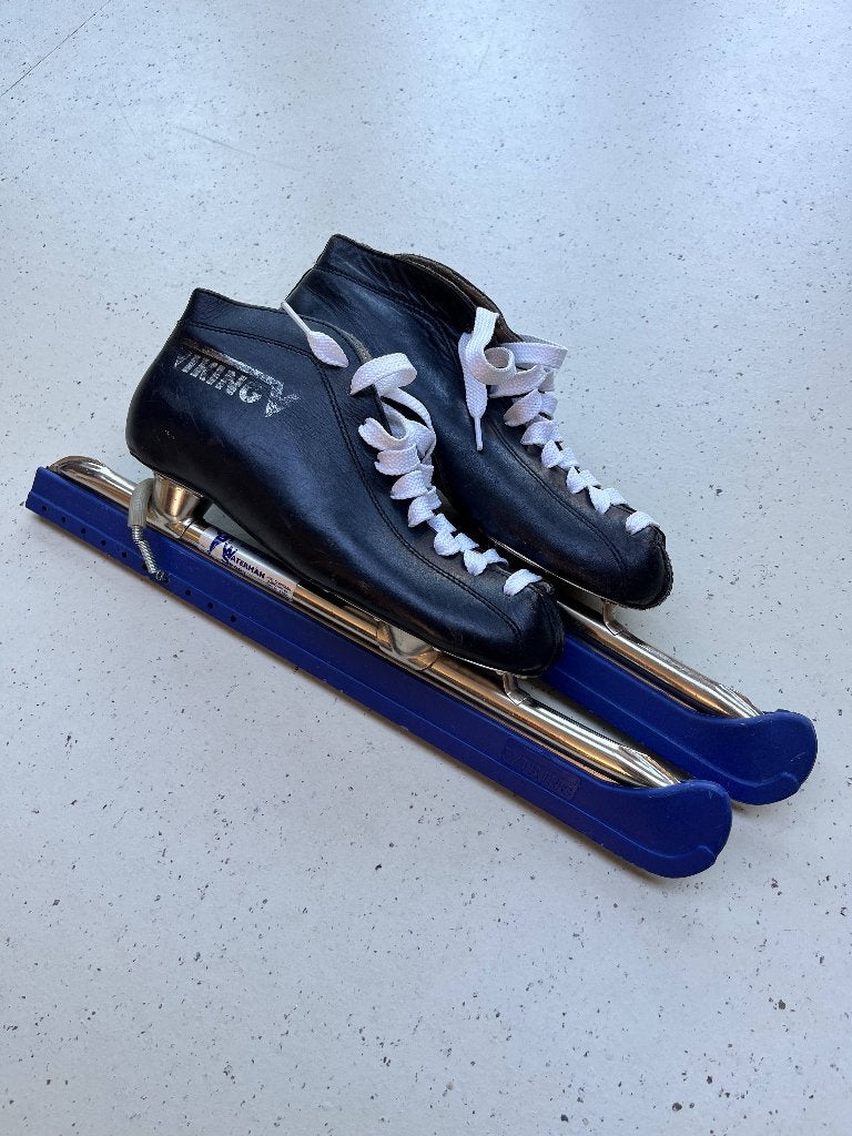 Viking noren schaatsen maat 38 + beschermers + schoenhoesjes, Viking, Gebruikt, Ophalen of Verzenden, Noren