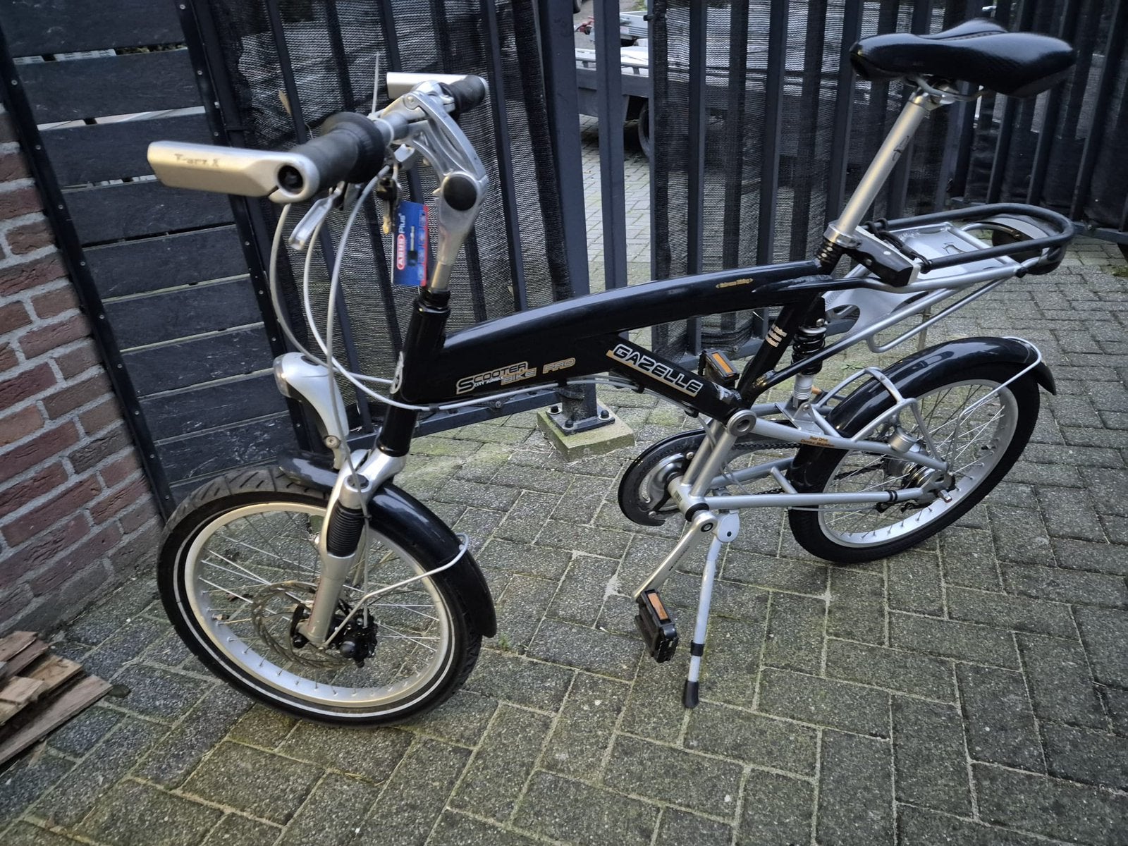 Gazelle scooterbike pro in zeer goede staat., Fietsen en Brommers, Ophalen, Zo goed als nieuw, Velgrem, Gazelle