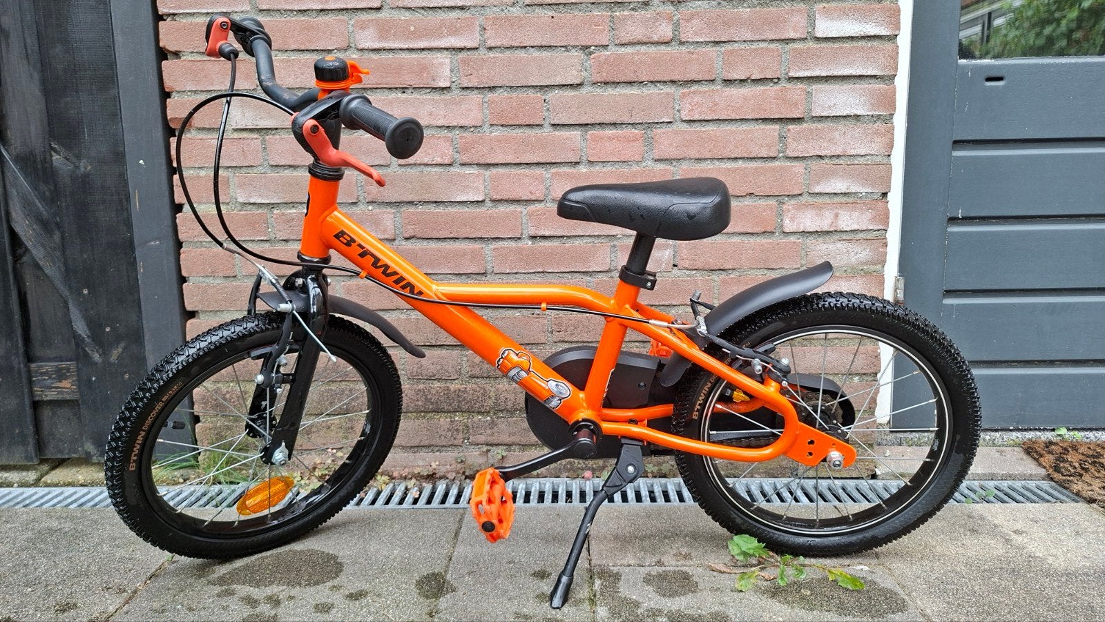 B'Twin Robot 500 16 inch kinderfiets zeer netjes!, Ophalen, Velgrem, Zo goed als nieuw, Decathlon B'Twin