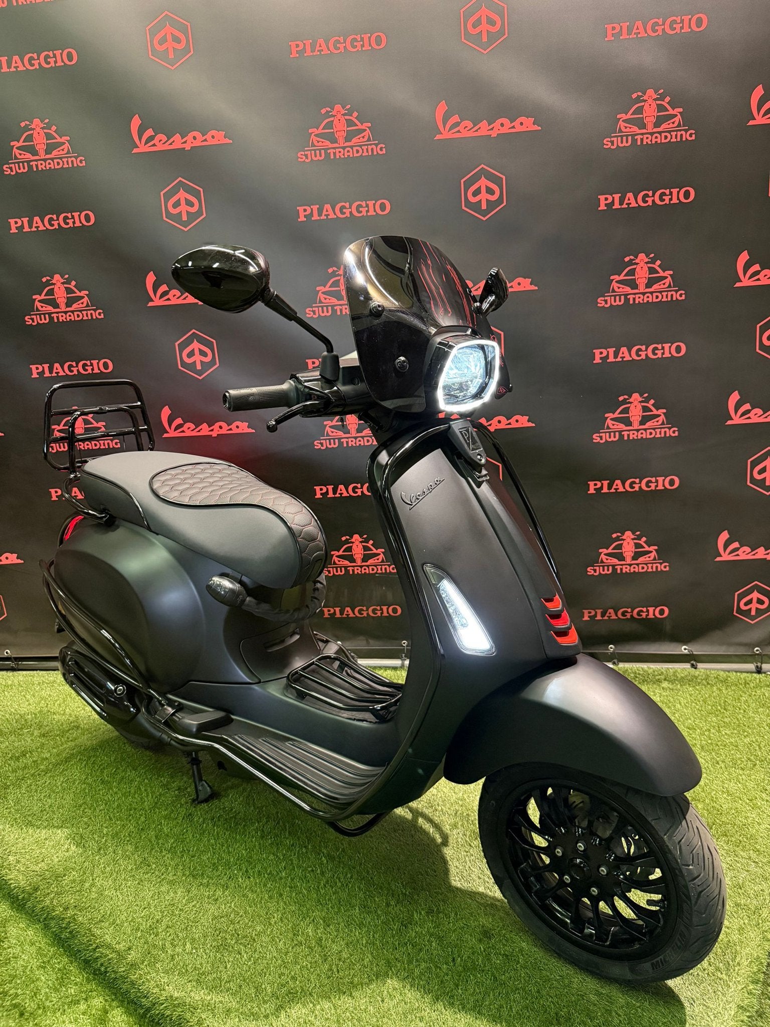 Vespa Sprint 2019 Brom! Mat Zwart / RS Zadel / Garantie!, Fietsen en Brommers, -, Maximaal 45 km/u, -, Ophalen of Verzenden
