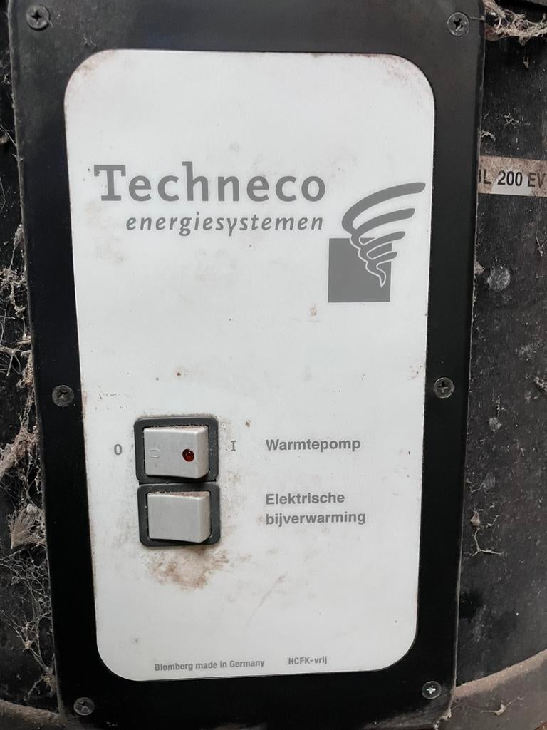 Warmtepomp, Doe-het-zelf en Verbouw, Verwarming en Radiatoren, Ophalen, Zo goed als nieuw, Overige typen