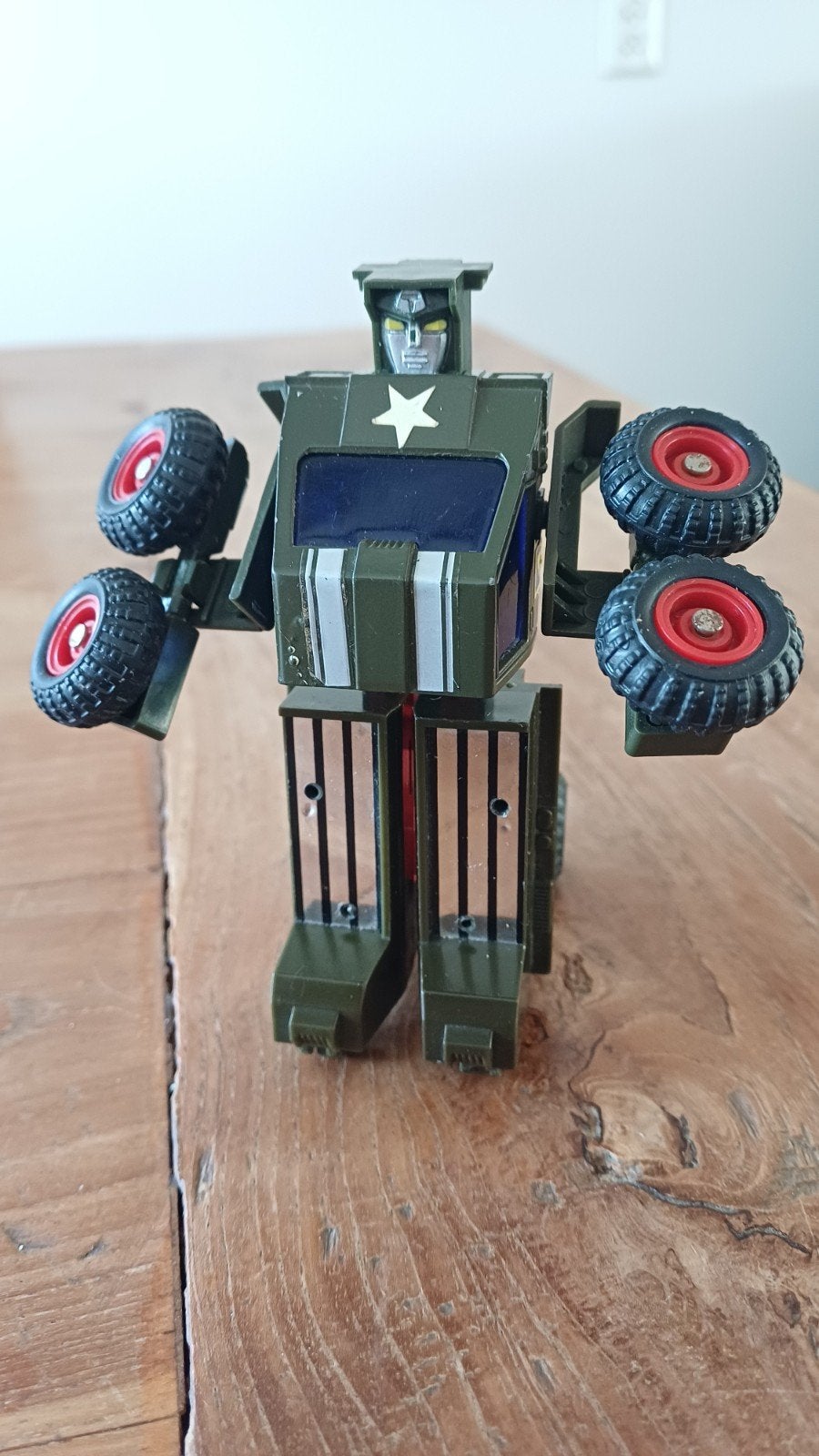 MC Toy Moto-Bot Militaire Pick-up Truck Transformer (1984), Verzamelen, Transformers, G1, Ophalen of Verzenden, Gebruikt