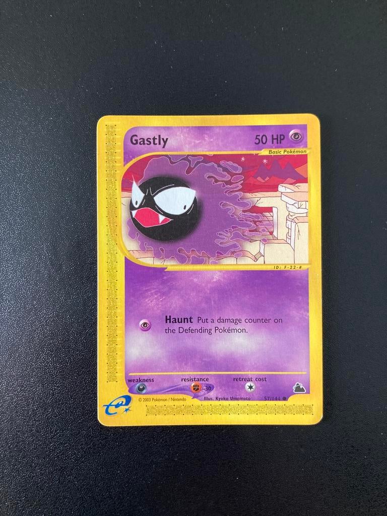 Pokemon kaart Gastly, Hobby en Vrije tijd, Verzamelkaartspellen | Pokémon, Ophalen of Verzenden