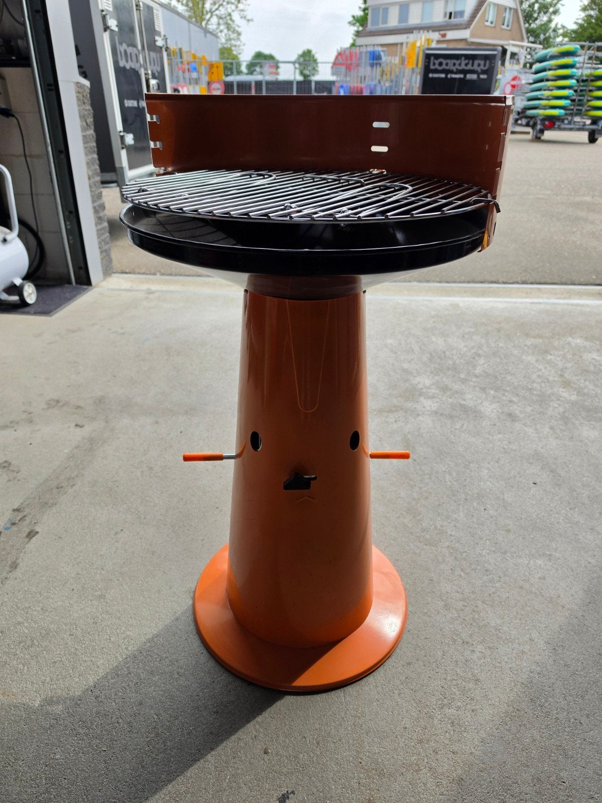 Buck Oranje BBQ - Nieuw, Ophalen, Nieuw, Buck